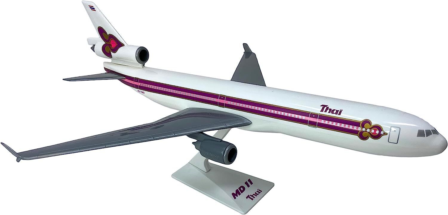 Flight Miniatures Thai Airways MD-11 Desk Display 1/200 Model Plane Airplane