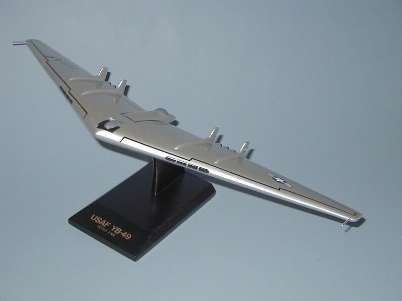 USAF Northrop YB-49 Flying Wing Desk Top Display Jet Model 1/100 SC Airplane New