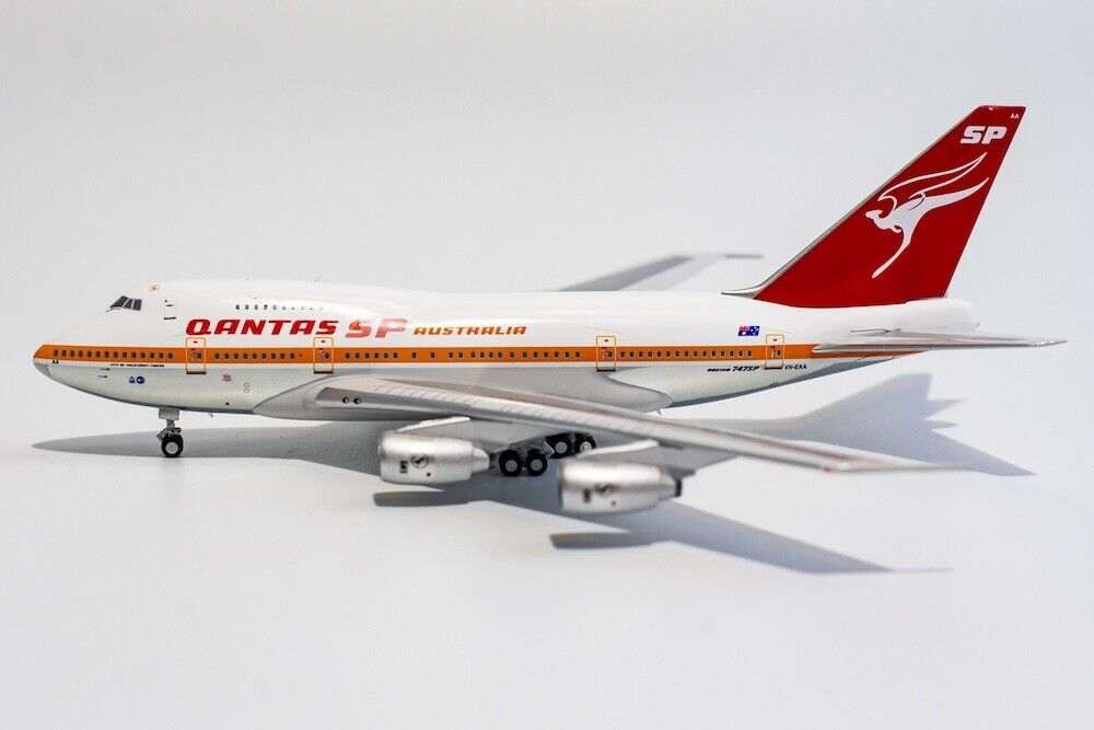 NG 07009 Qantas Airways Boeing 747SP Gold Coast VH-EAA Diecast 1/400 Jet Model