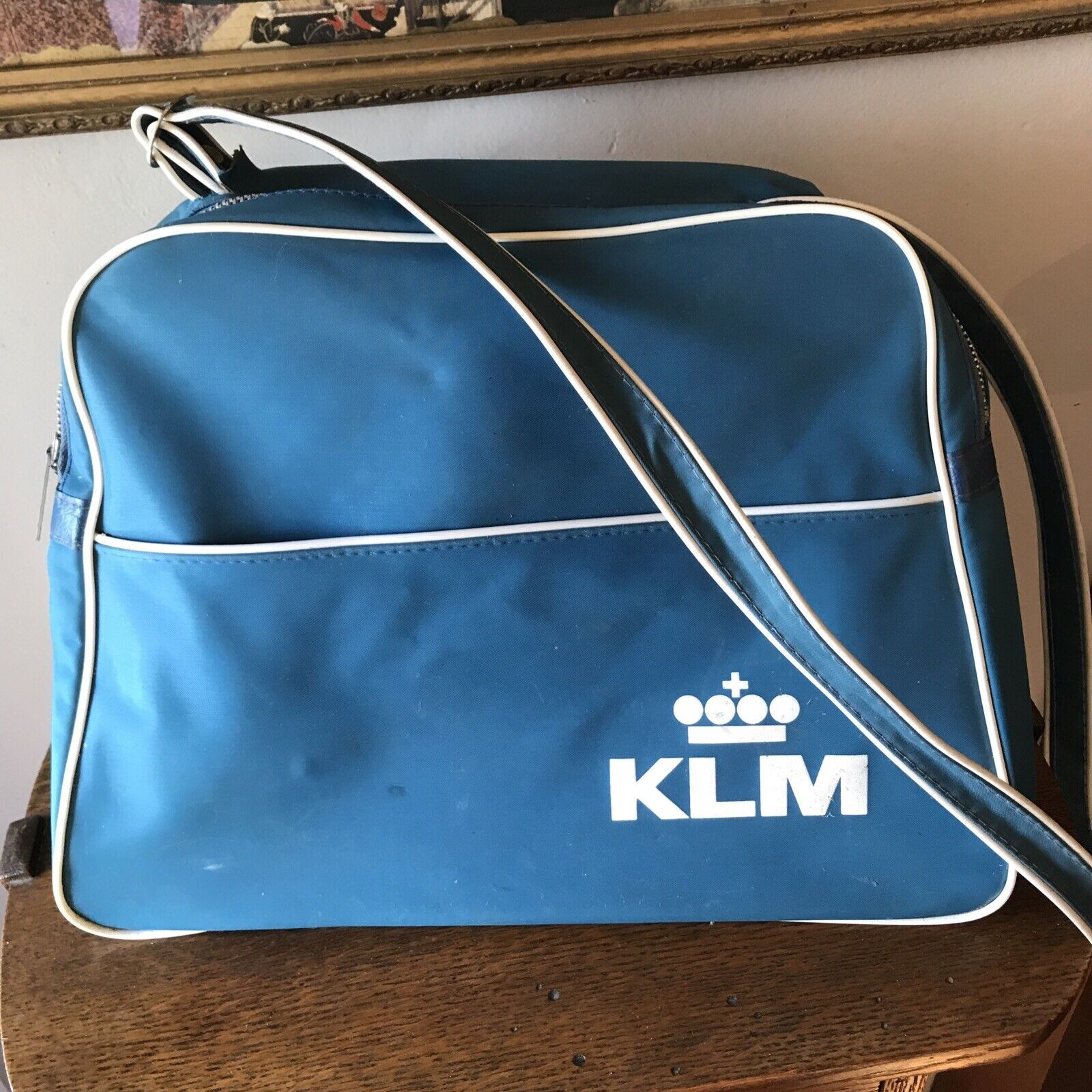 KLM Royal Dutch Airlines vintage carry on shoulder bag travel flight crew 1970s