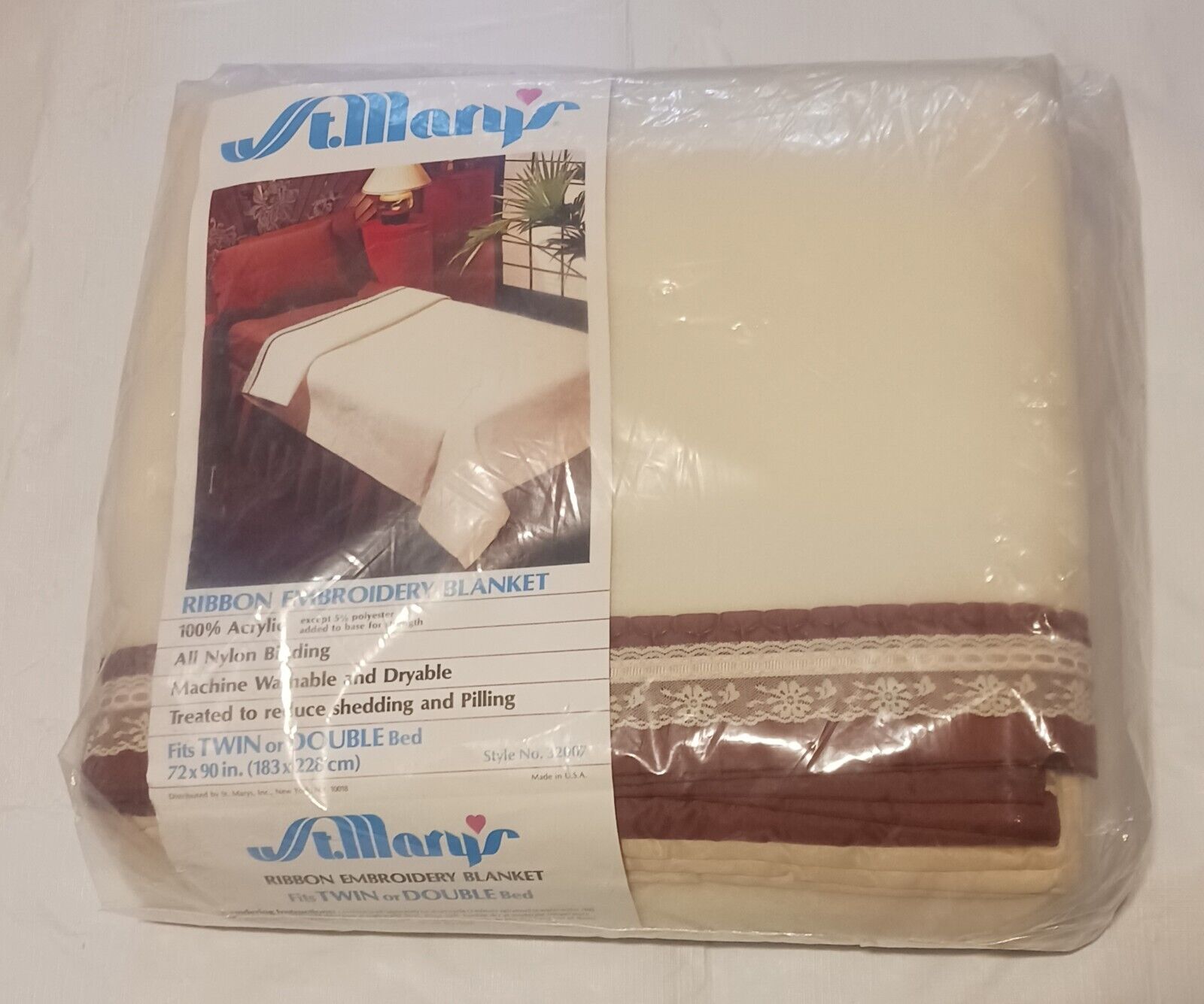 Vintage NOS St Marys  Ribbon Rmbroidery Acrylic Blanket 72x 90 NEW USA