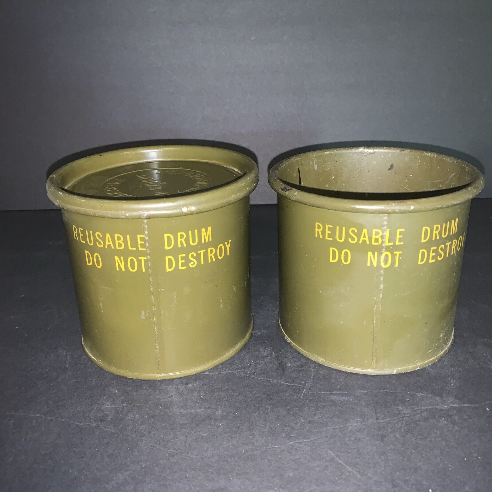 Vintage US Army Reusable Drums  With One Lid MIRAX 57 AN8029-21 St Louis