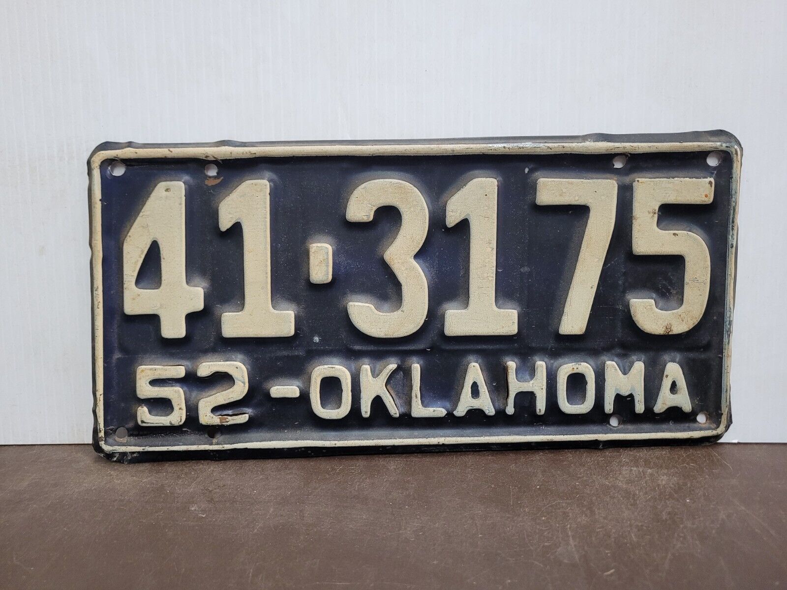 1952  Oklahoma License Plate Tag NICE ORIGINAL
