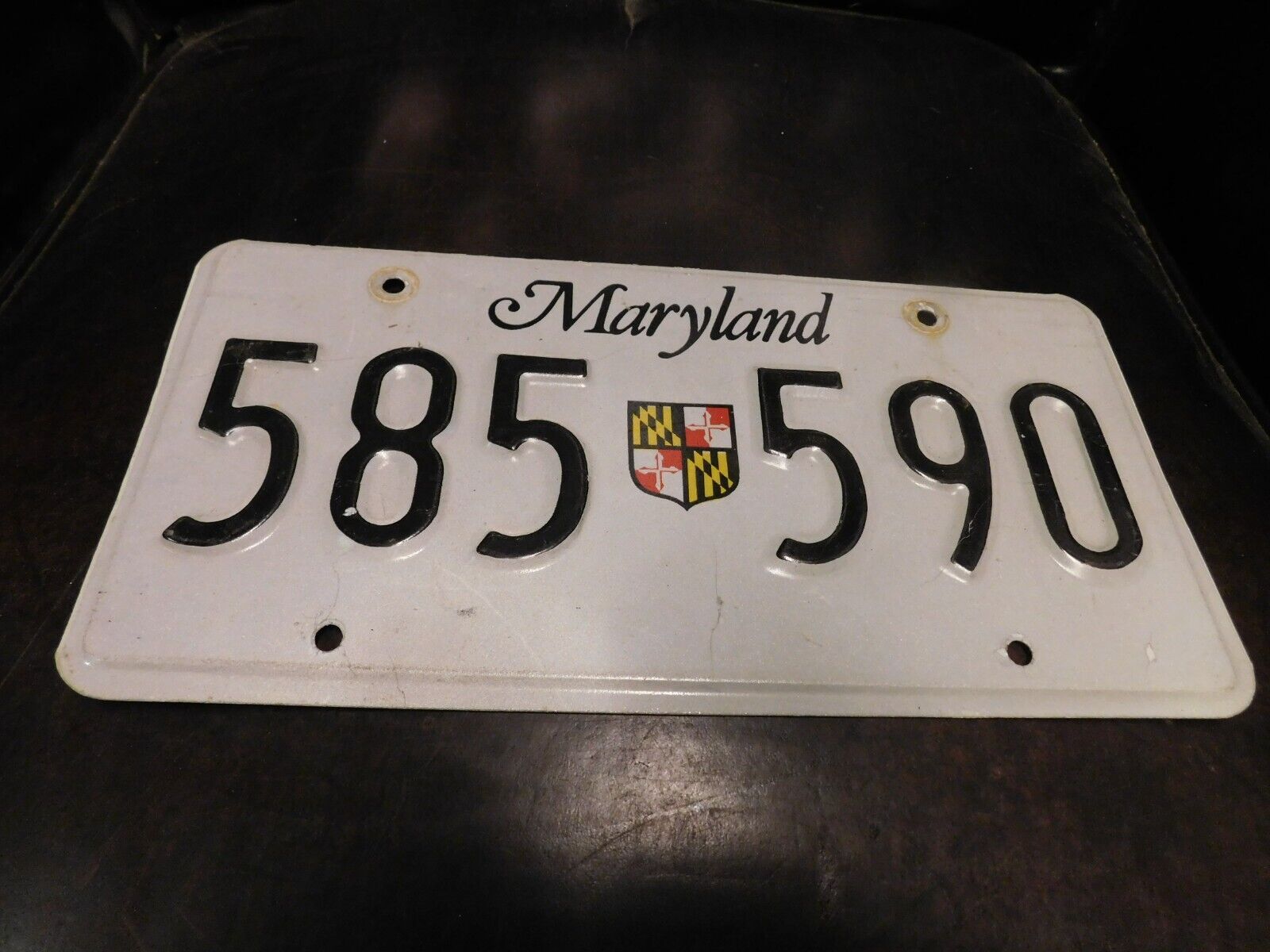 Maryland License Plate MD # 585 590 Truck Tag 1985 Hologram Expired in 2017