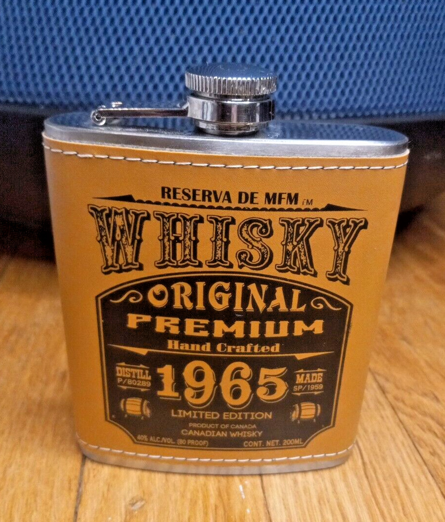 Faux Vintage 1965 Canadian Whisky Flask - Casa Maestri - EMPTY - Rserva De MFM