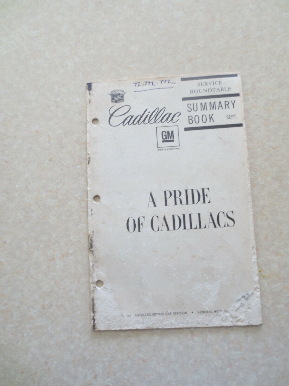 1968 Cadillac car service summary booklet --