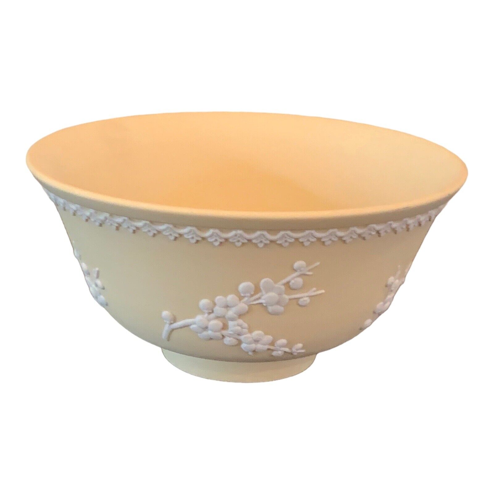 Wedgwood Jasperware Yellow Primrose White Prunus Footed Bowl 5 3/4 Inches