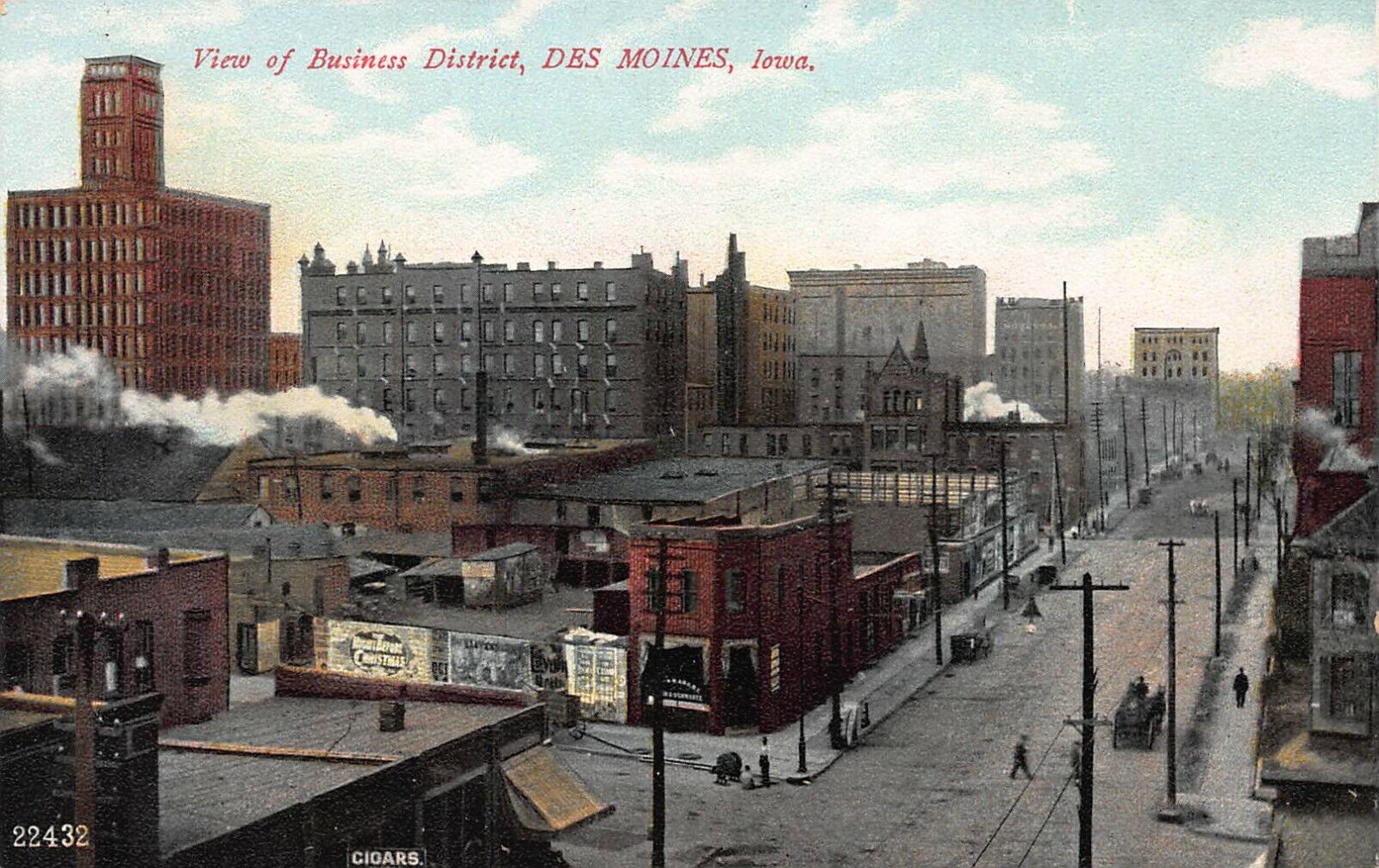 View of Business District, Des Moines, Iowa, Early Postcard, Unused 