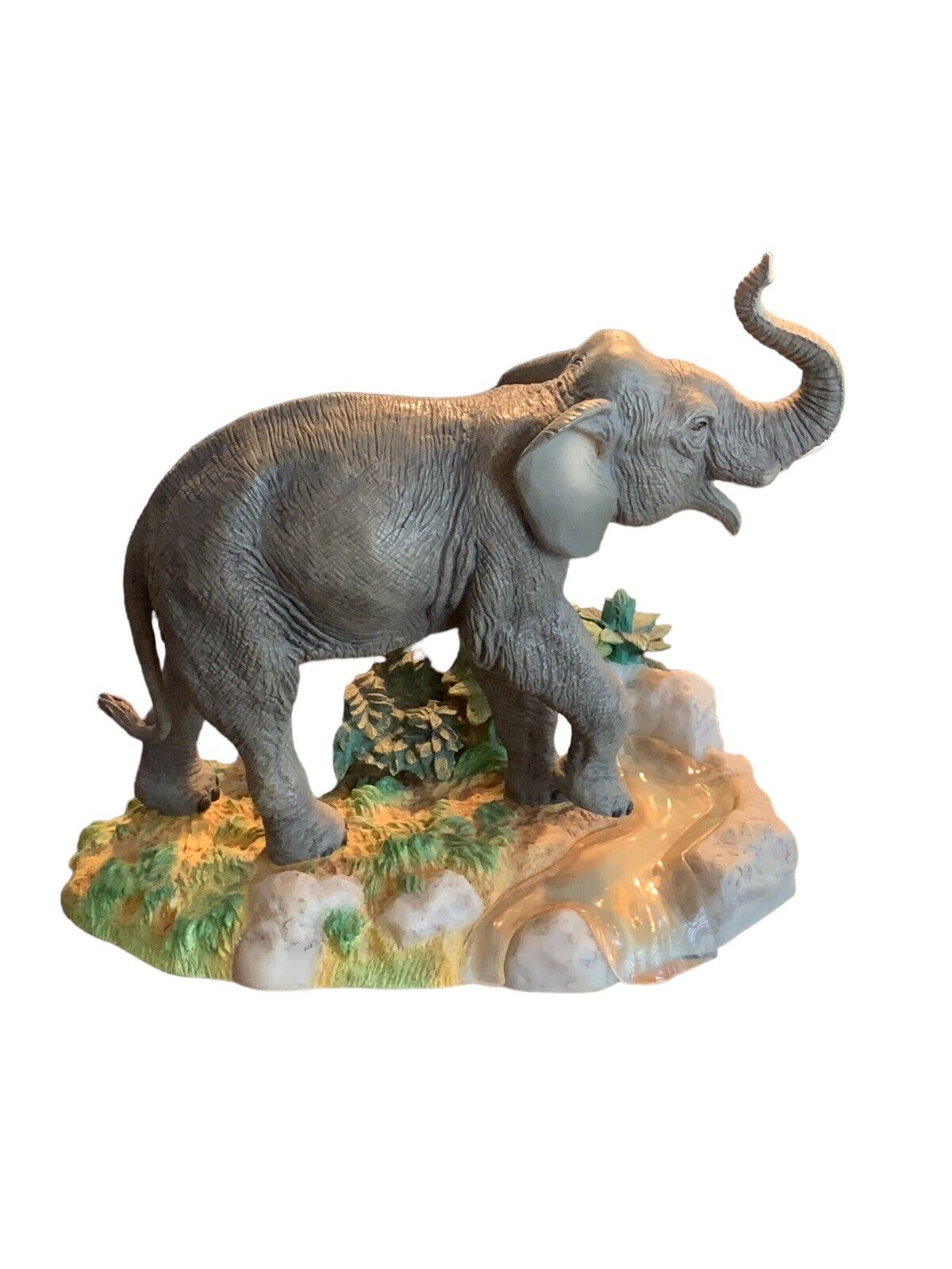 Lenox Smithsonian “The Asian Elephant” 2000 Handcrafted 9 1/2” Length