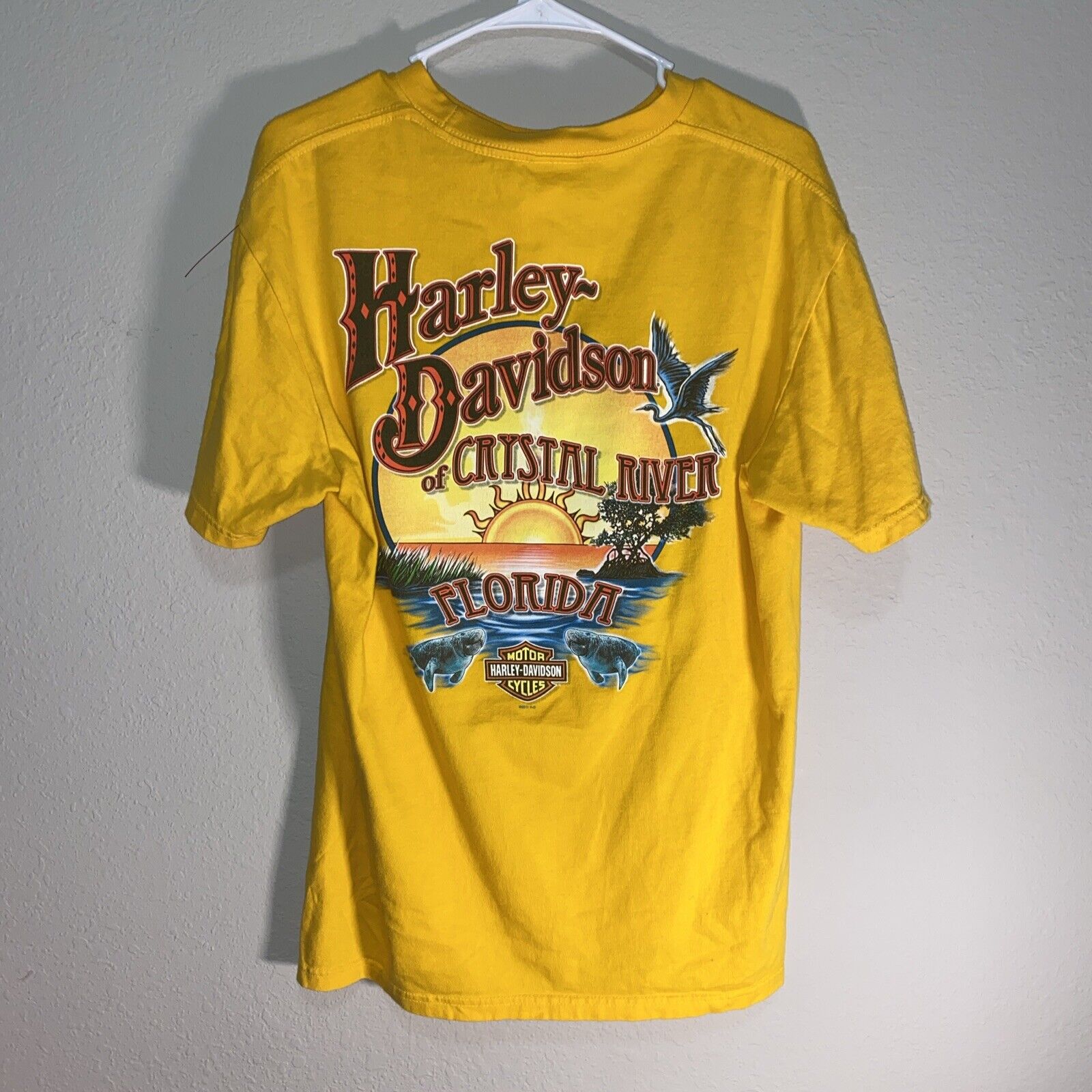 Harley-Davidson Motorcycle Of Crystal River, Florida  T-Shirt Sz Large. 2011 H-D