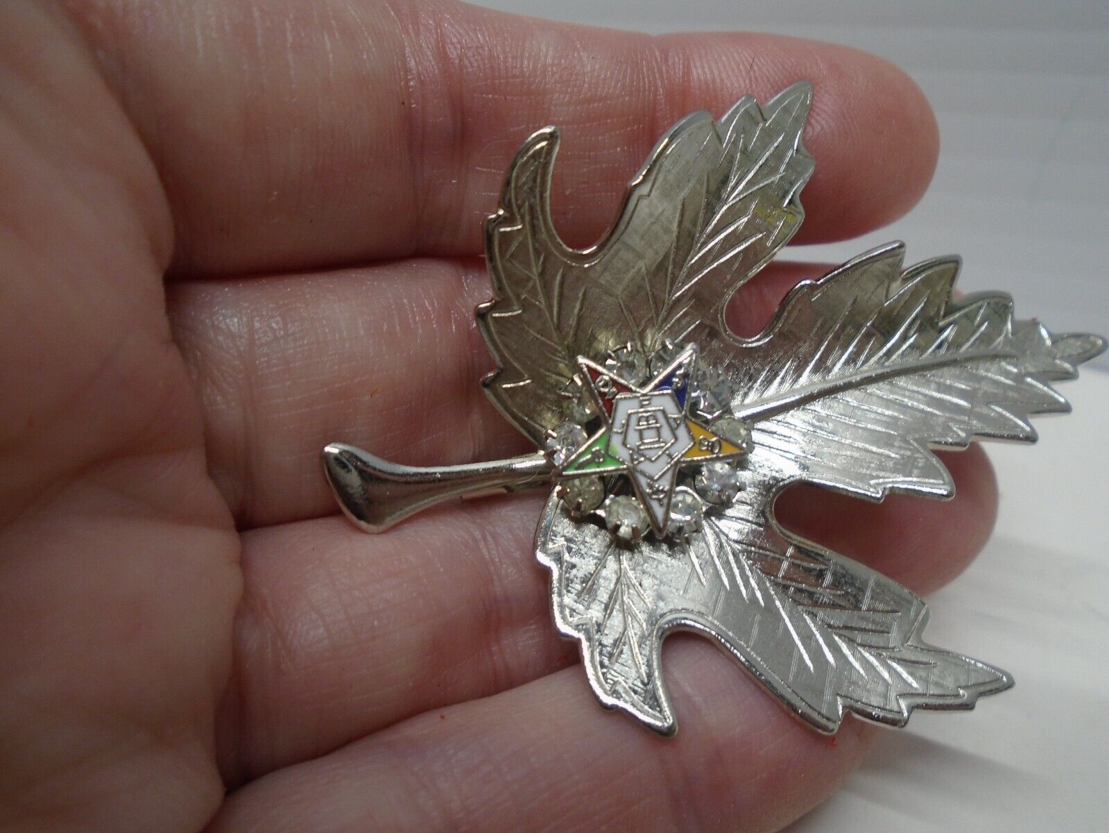Vintage Masonic Order Of The Eastern Star Brooch Pin Silver Tone Leaf Rhinestone