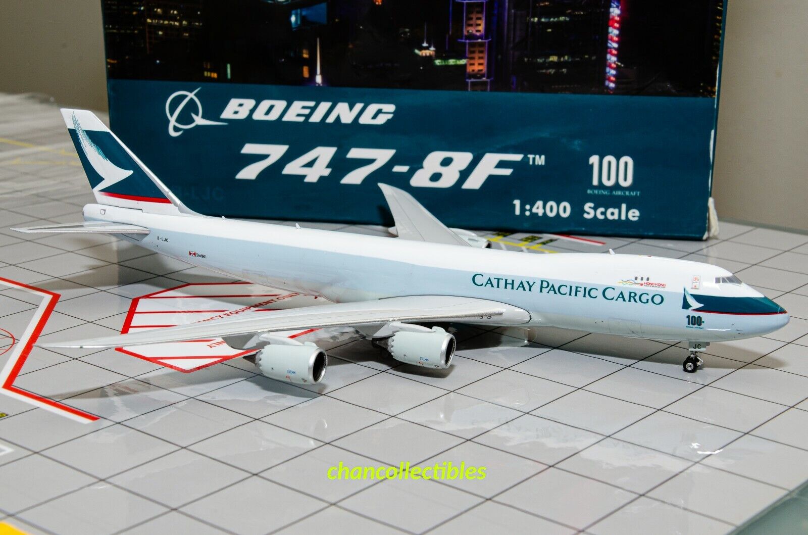 *RARE* PHOENIX 1/400 Cathay Pacific Cargo Boeing 747-8F CX's 100th Boeing B-LJC