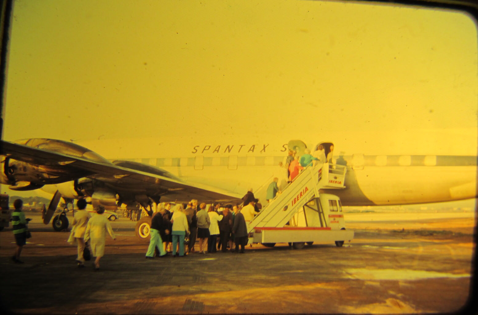Vtg 35mm Color Photo 1971 Spantax SA Airline DC-7A aircraft