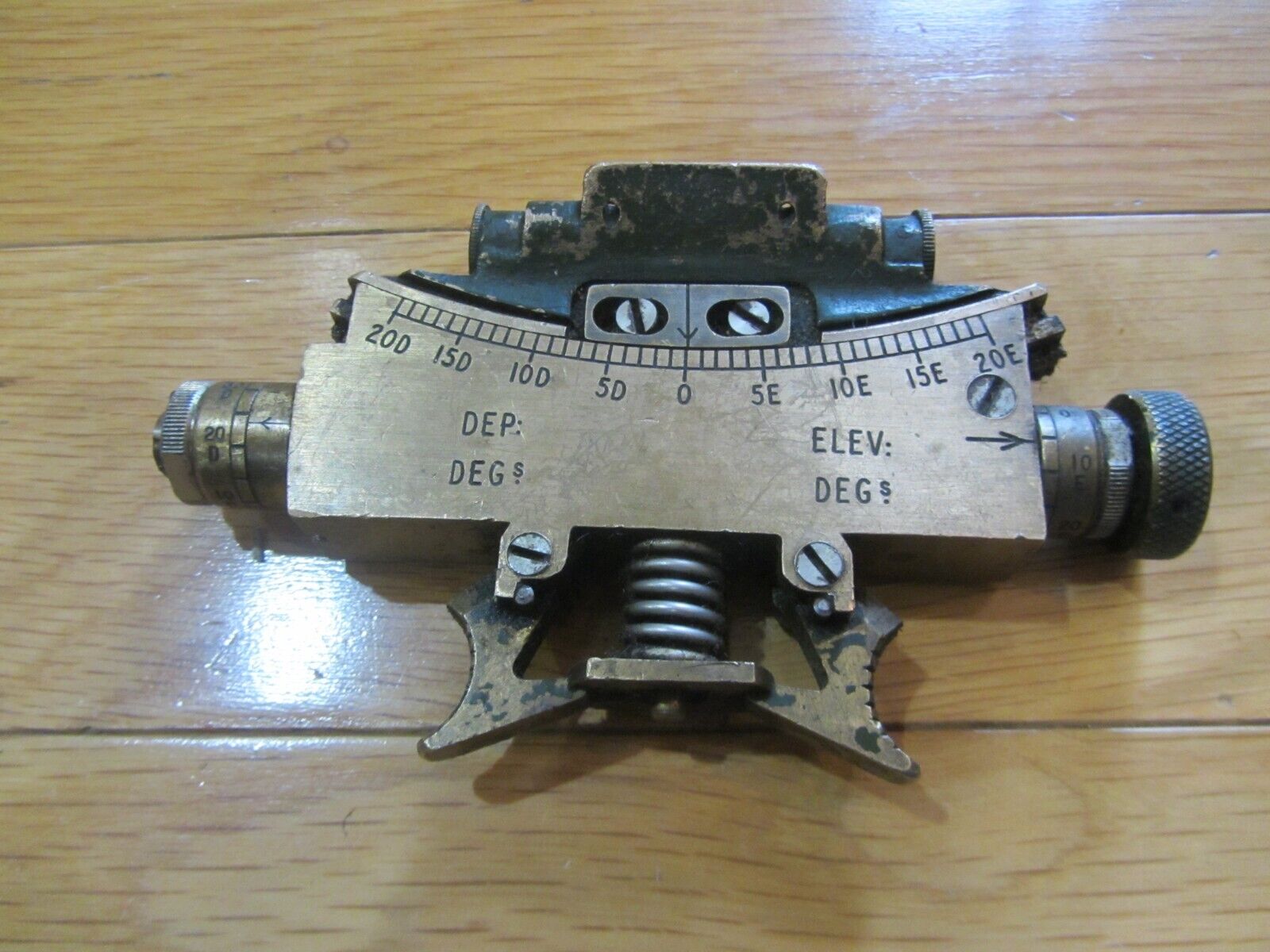 Original WWll Vickers Clinometer Sighting System 1943 British Manufacture  