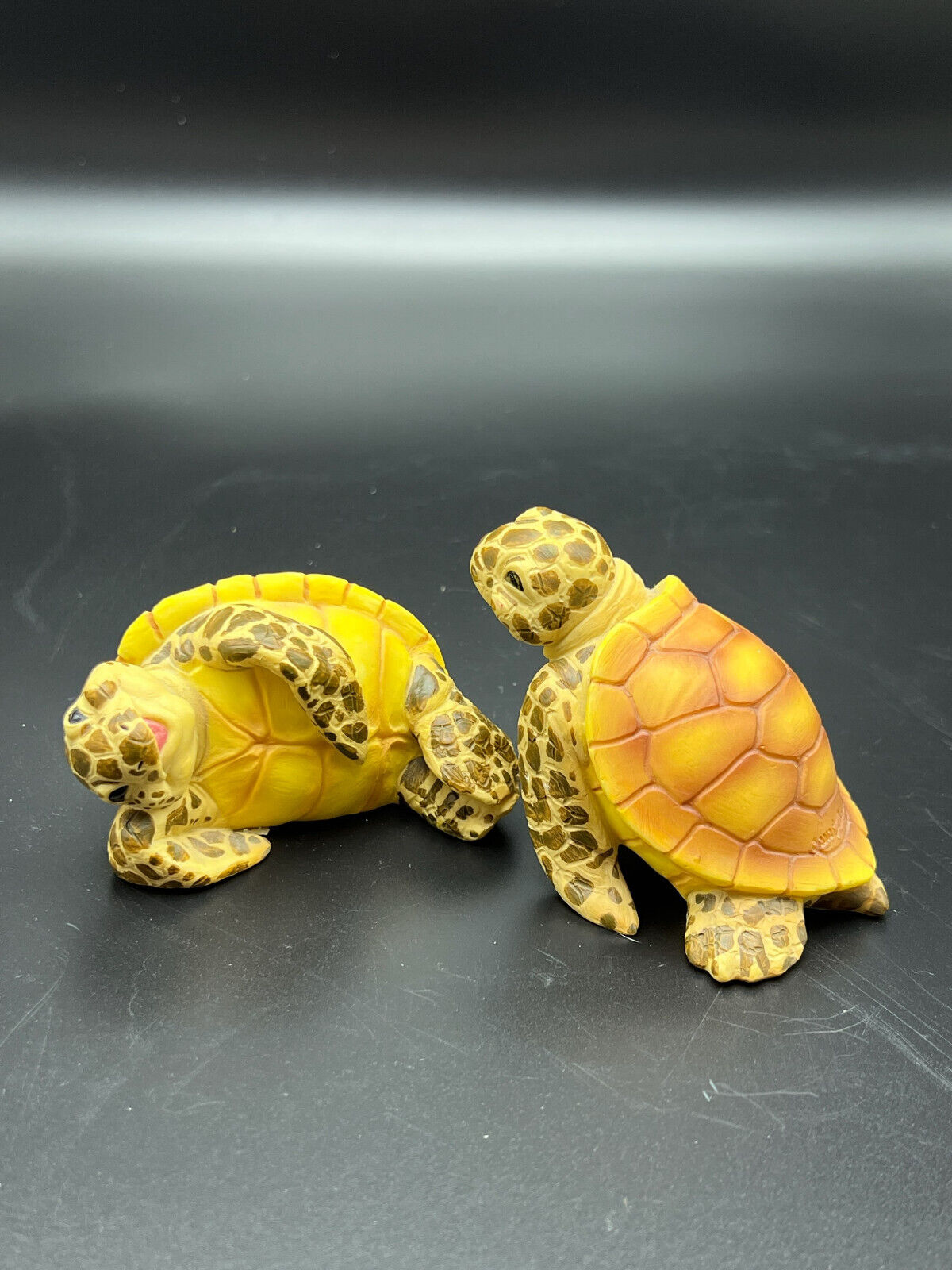 2002 Summit Collection Turtle Resin Figurine Set Of Two