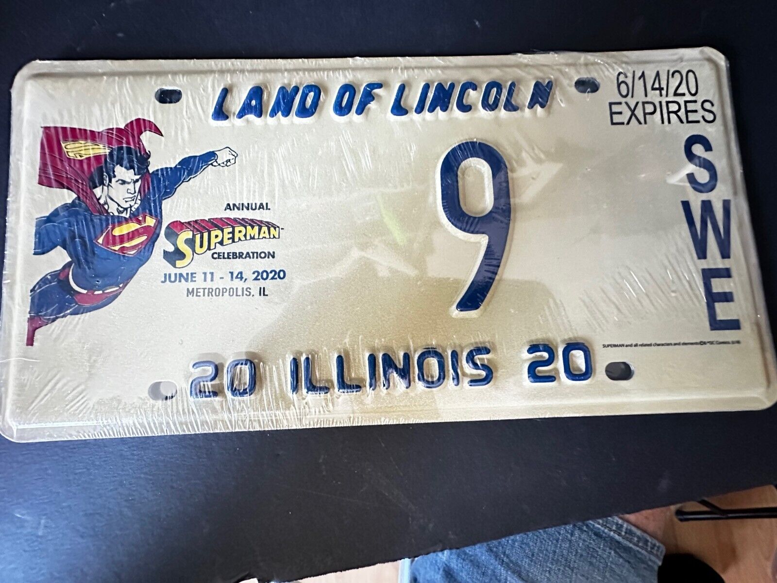 Illinois special event license plates Superman Celebration