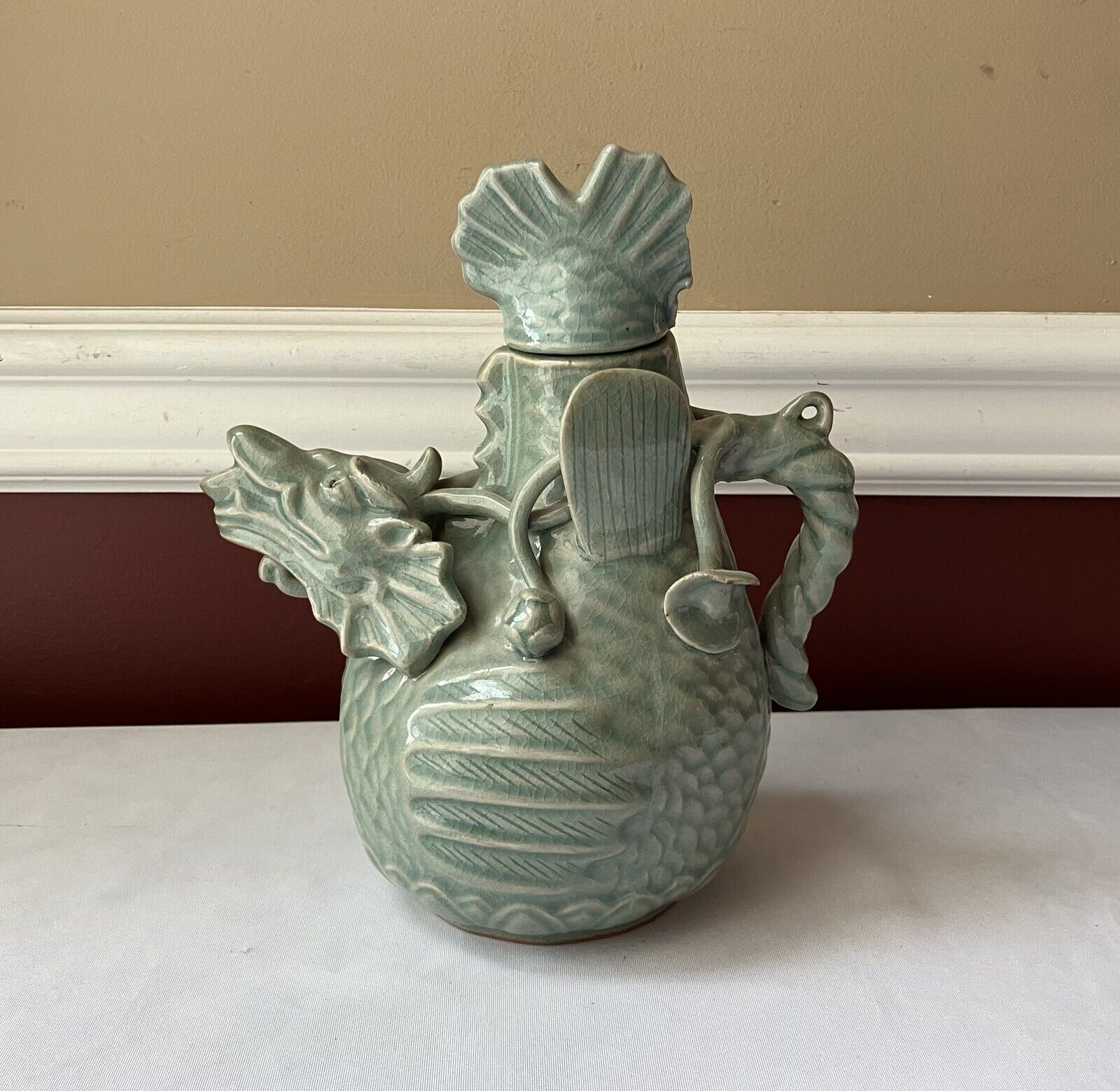 VTG Korean Celadon Porcelain Dragon Sake /Teapot, Marked, 8 1/2\