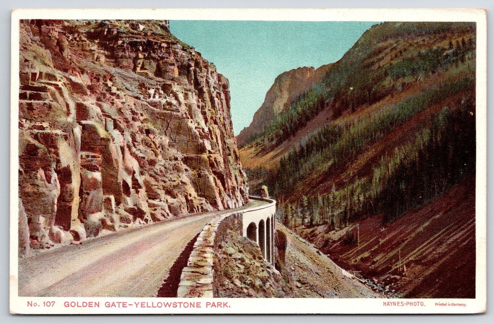 Golden Gate Yellowstone Park Road Way Through The Cliffs, Vintage Postcard