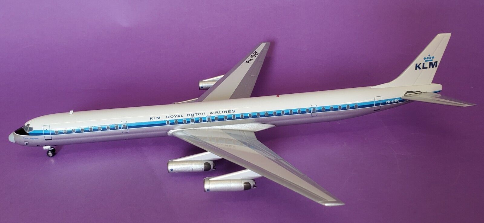 InFlight 1:200 DC-8-63 KLM \'White Tail\' PH-DEK Ref: IFDC8630911 