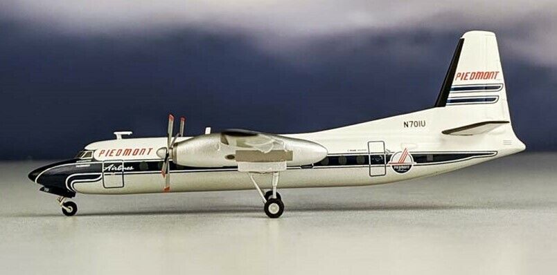 Herpa 559836 Piedmont Airlines Fairchild FH-227 N701U Diecast 1/200 Model Plane