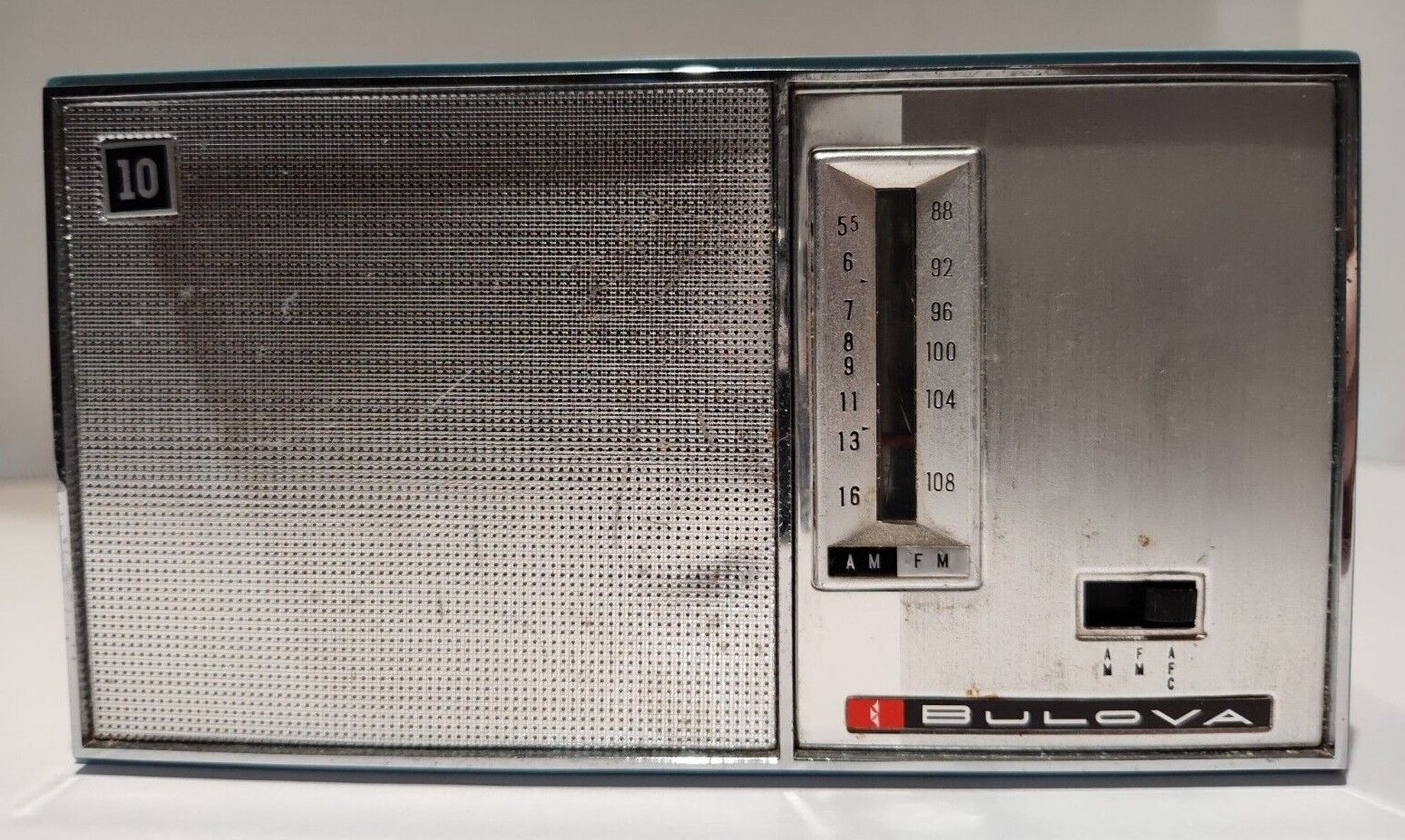 Vintage - 1955 - 1963 Bulova 10-Transistor Radio (Works) (Japan)