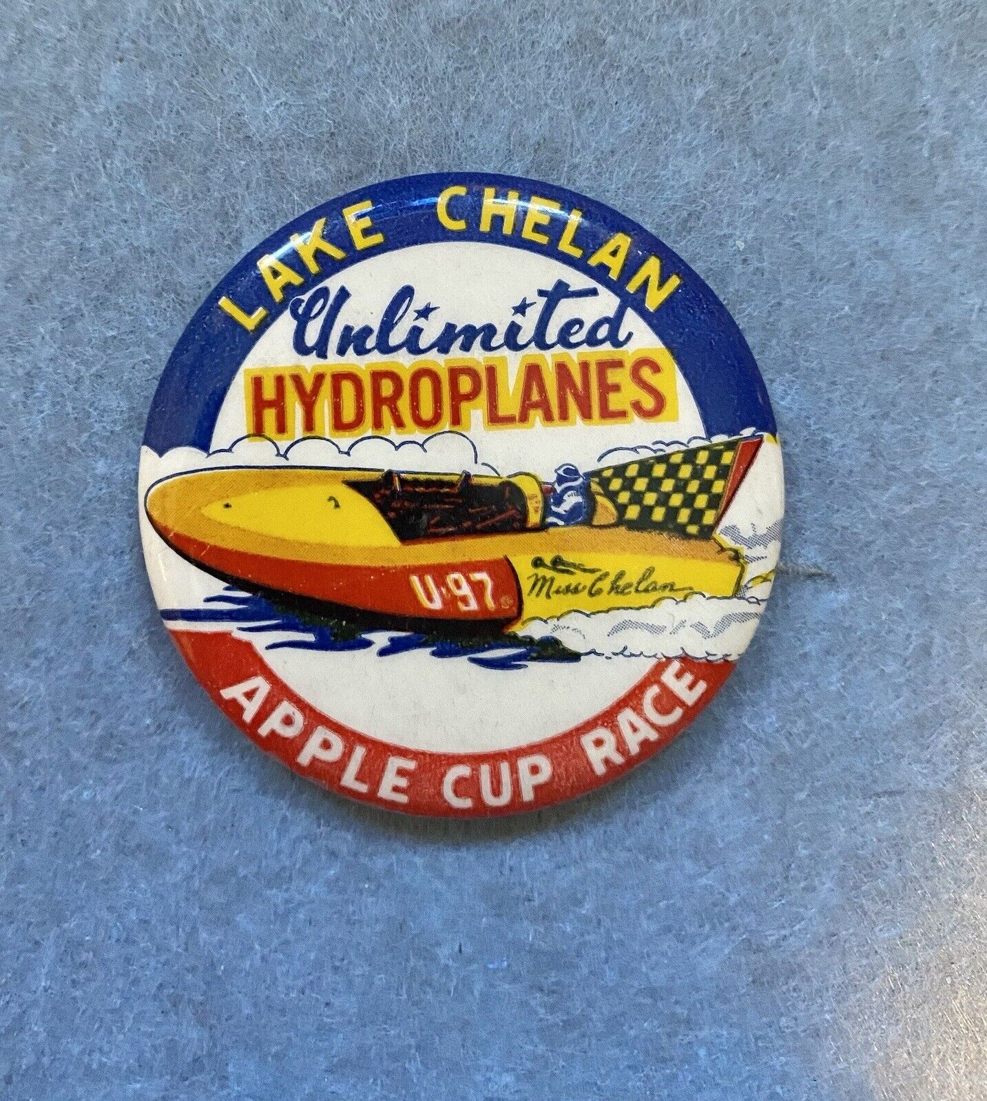 Lake Chelan Washington Apple Cup Race Unlimited Hydroplanes Vintage Pinback