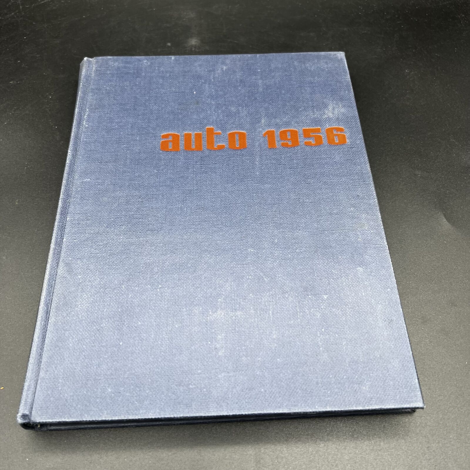 1956 AUTO INTERNATIONAL YEARBOOK OF AUTO DESIGN PRODUCTION HARDCOVER BOOK