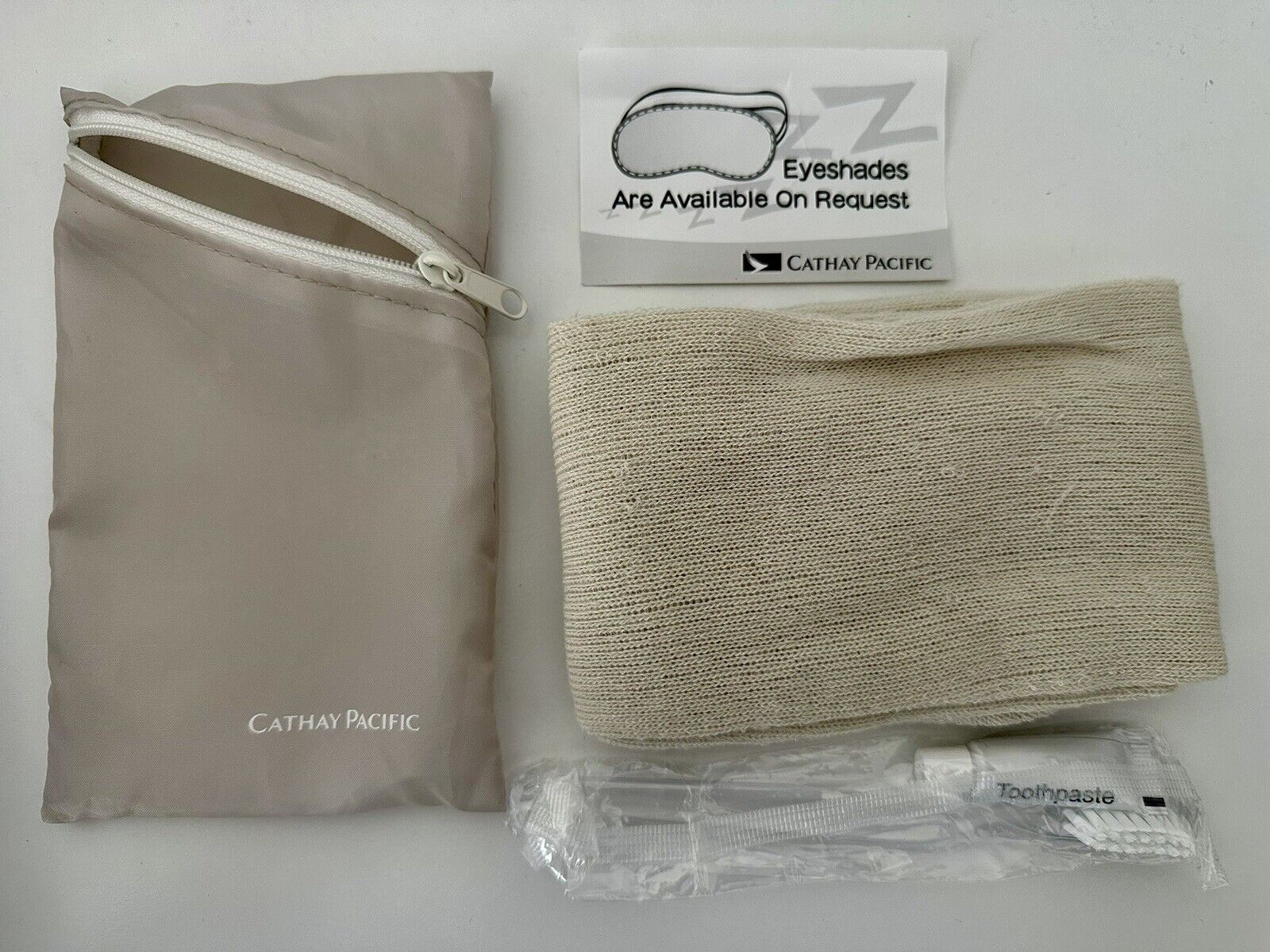 Cathay Pacific CX Economy Amenity Kit Airline 2008-2009