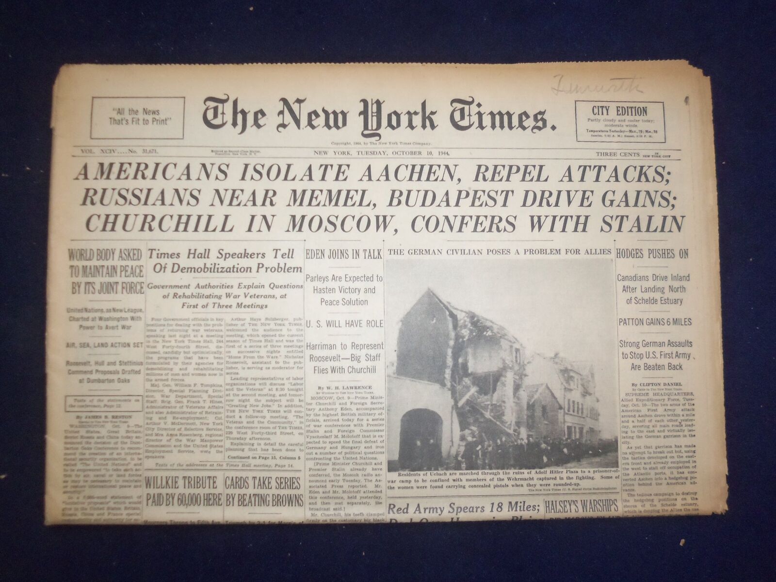 1944 OCT 10 NEW YORK TIMES - AMERICANS ISOLATE AACHEN, REPEL ATTACKS - NP 6638