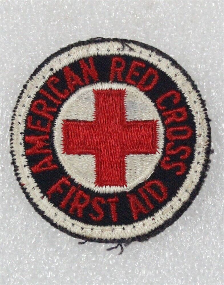 Red Cross: First Aid patch, 2\