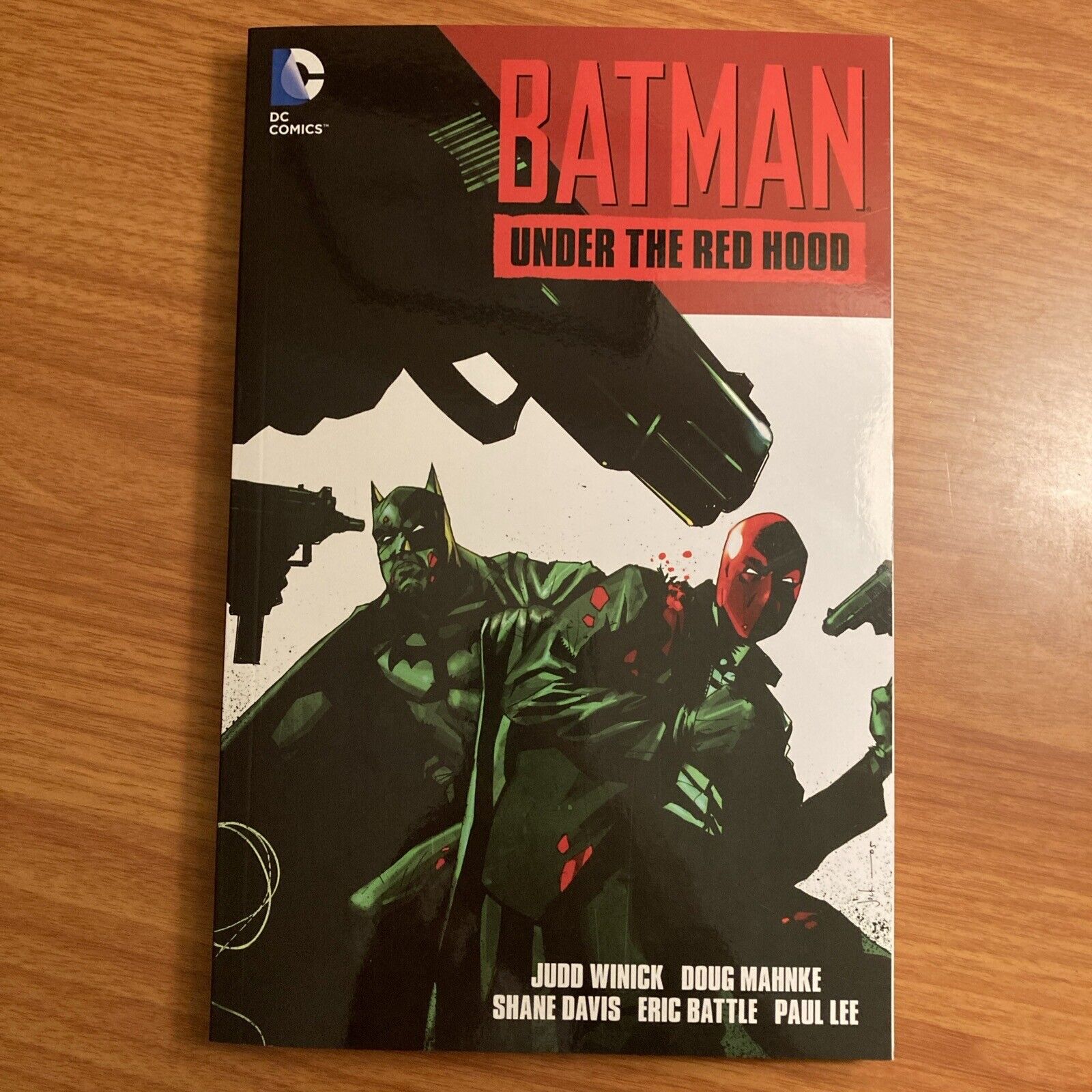Batman: Under the Red Hood TPB (DC Comics, 2011)