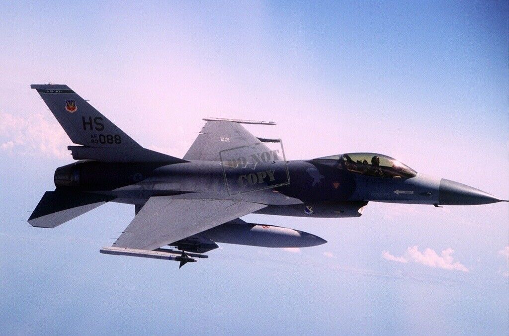 US Air Force USAF F-16 Fighting Falcon aircraft 12X18 Photograph
