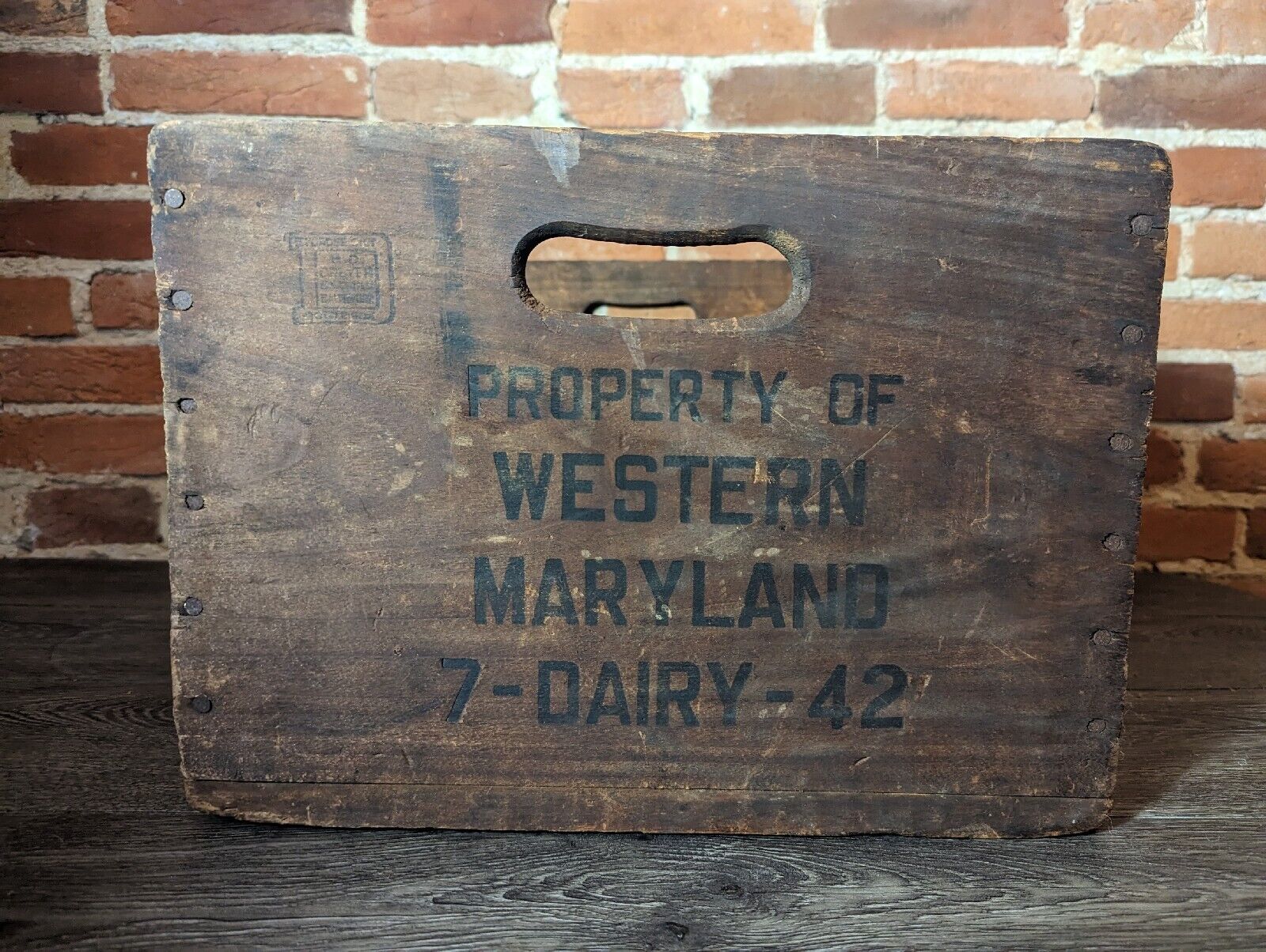 Vtg Western Maryland Dairy Wood Wooden Milk Bottle Crate Box 18.5\