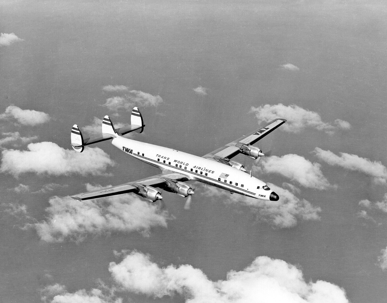 TWA Lockheed L1649 Constellation ((8.5\