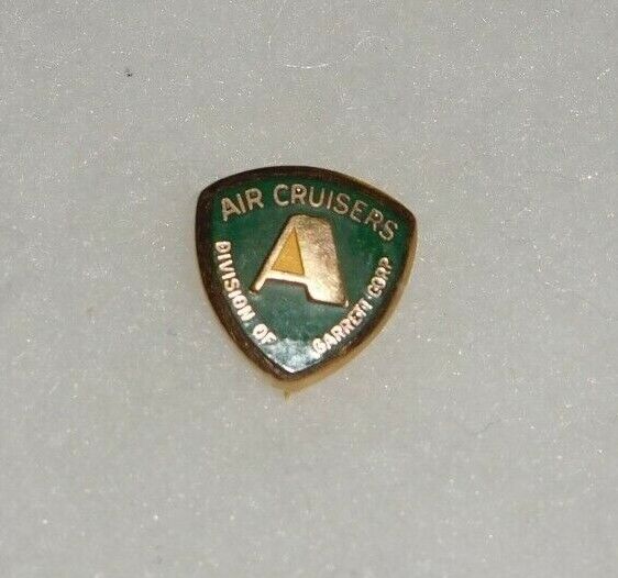 Air Cruisers Division of Garrett Corp. Service Pin 10k Yellow Gold