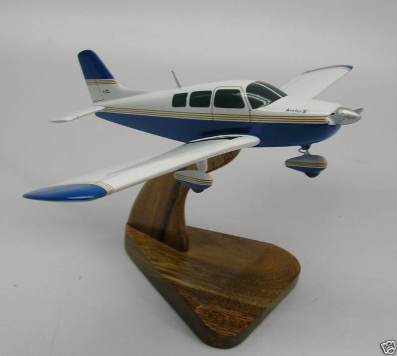 PA-28-181 Archer III Piper PA28 Airplane Desktop Kiln Dry Wood Model Regular New