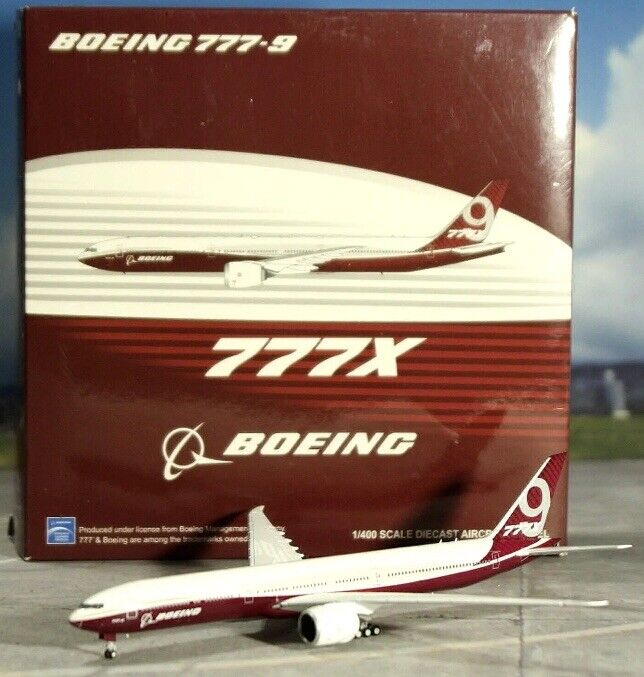JC Wings Boeing 777-X  Factory Rollout Colors 1:400 Scale RARE