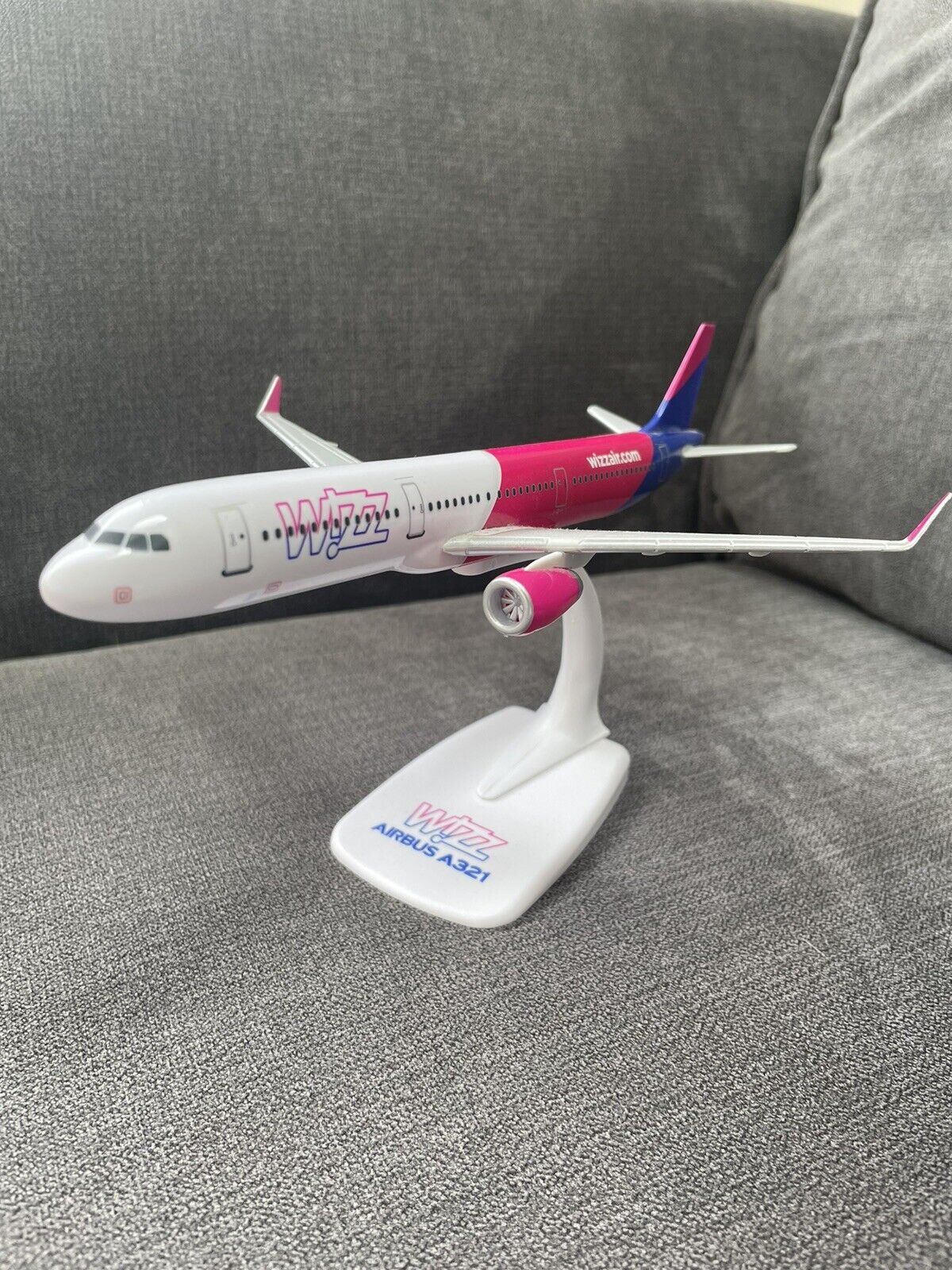 20cm A321 Airbus Wizz Air Aircraft Plane Model Gift UK