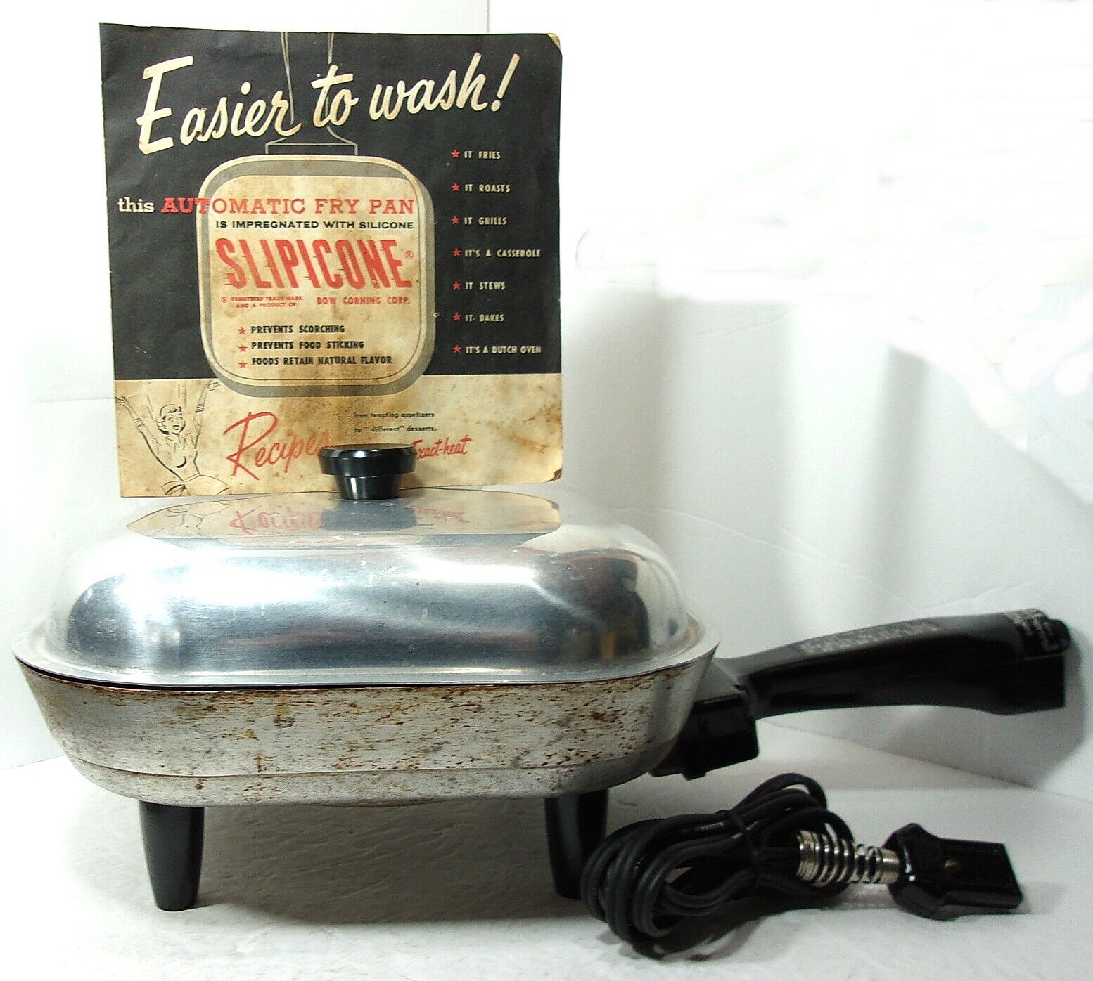 VTG 1957 Dow Corning Electric Fry-Pan Model 105 with Recipes Book Tested & Works