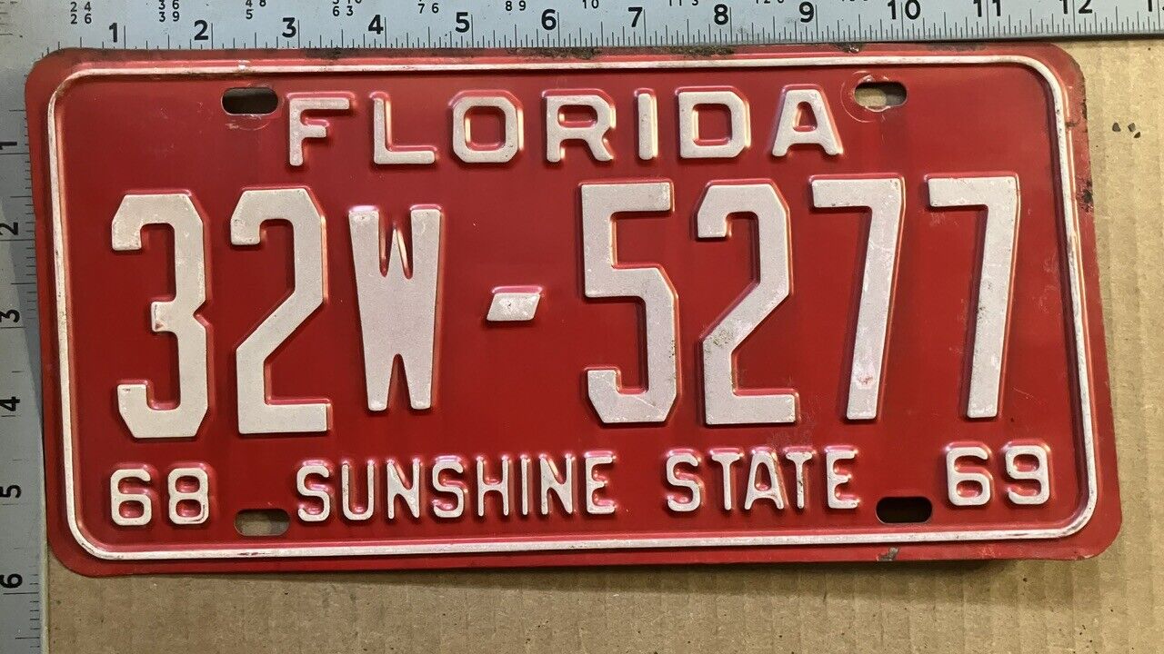 1968 1969 Florida license plate 32W-5277 YOM DMV Indian River muscle car 13336