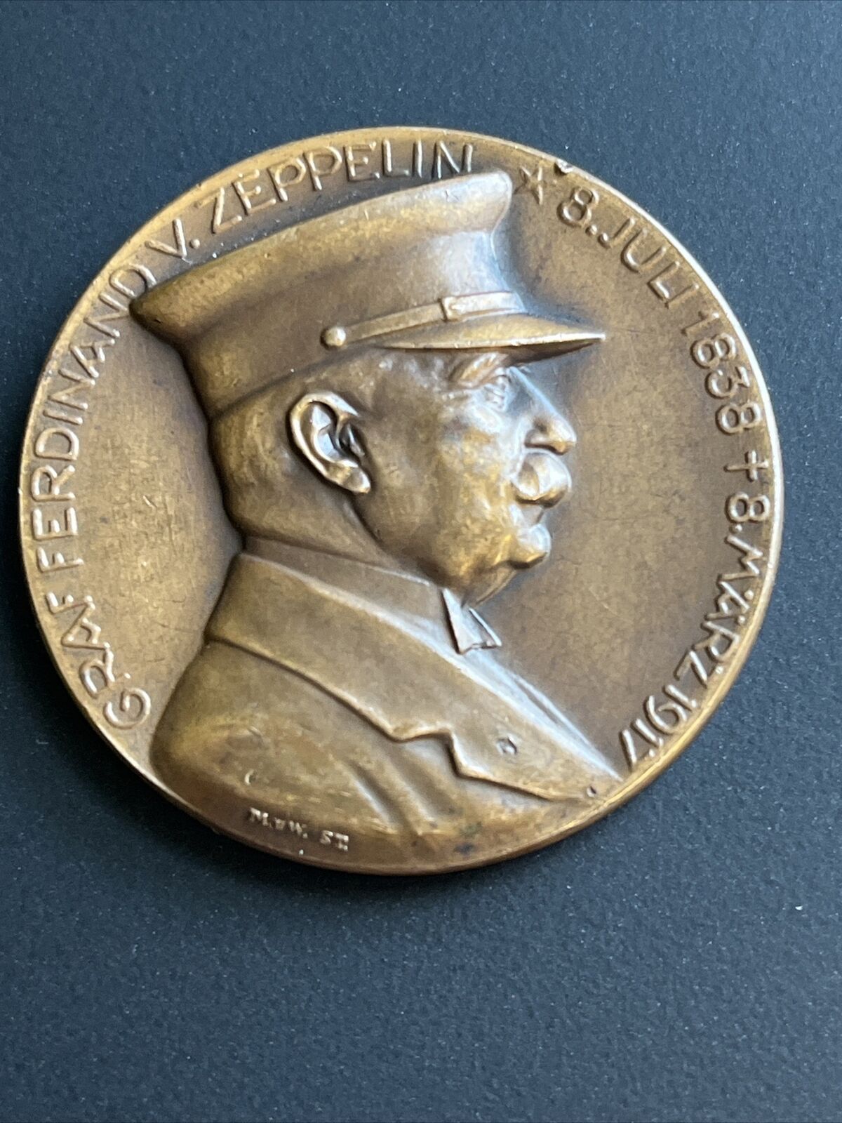 bronze commemorative Medallion Graf Zeppelin 1924 American Trip From Germany 