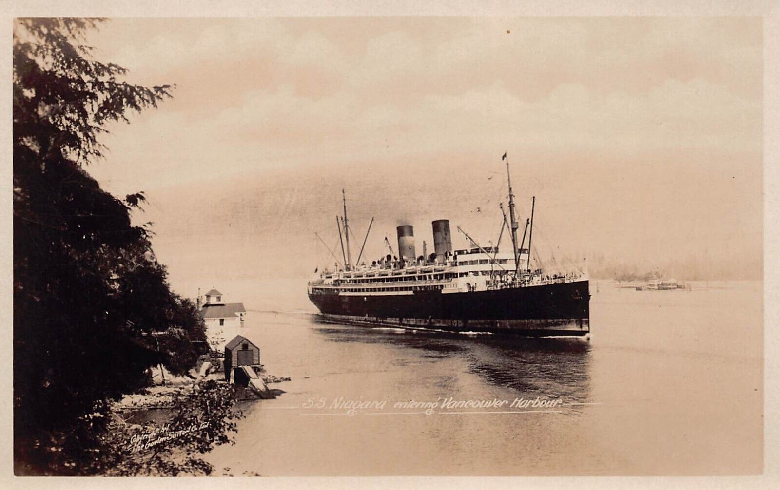 RPPC SS Niagara Vancouver Harbor Steam Ship Ocean Liner Photo Vtg Postcard C39