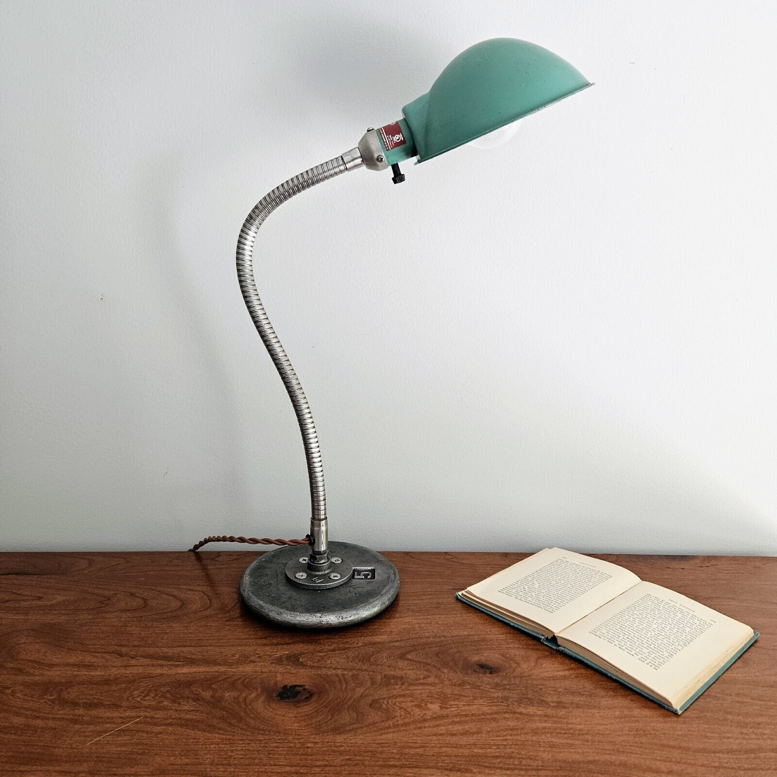 Vintage Industrial Desk Lamp. Steampunk Desk Lamp. Vintage Factory Lamp.
