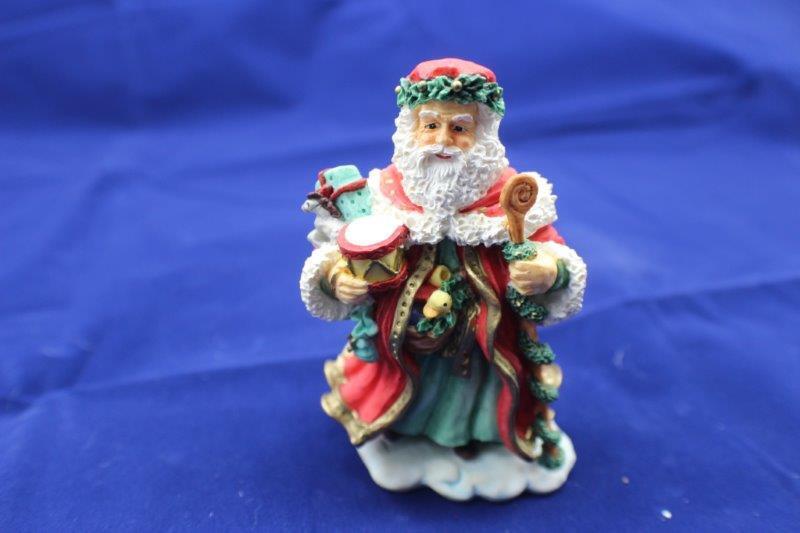 MINT 1995 English Christmas Man Old World Santas Bronson Collectibles 3 1/2\