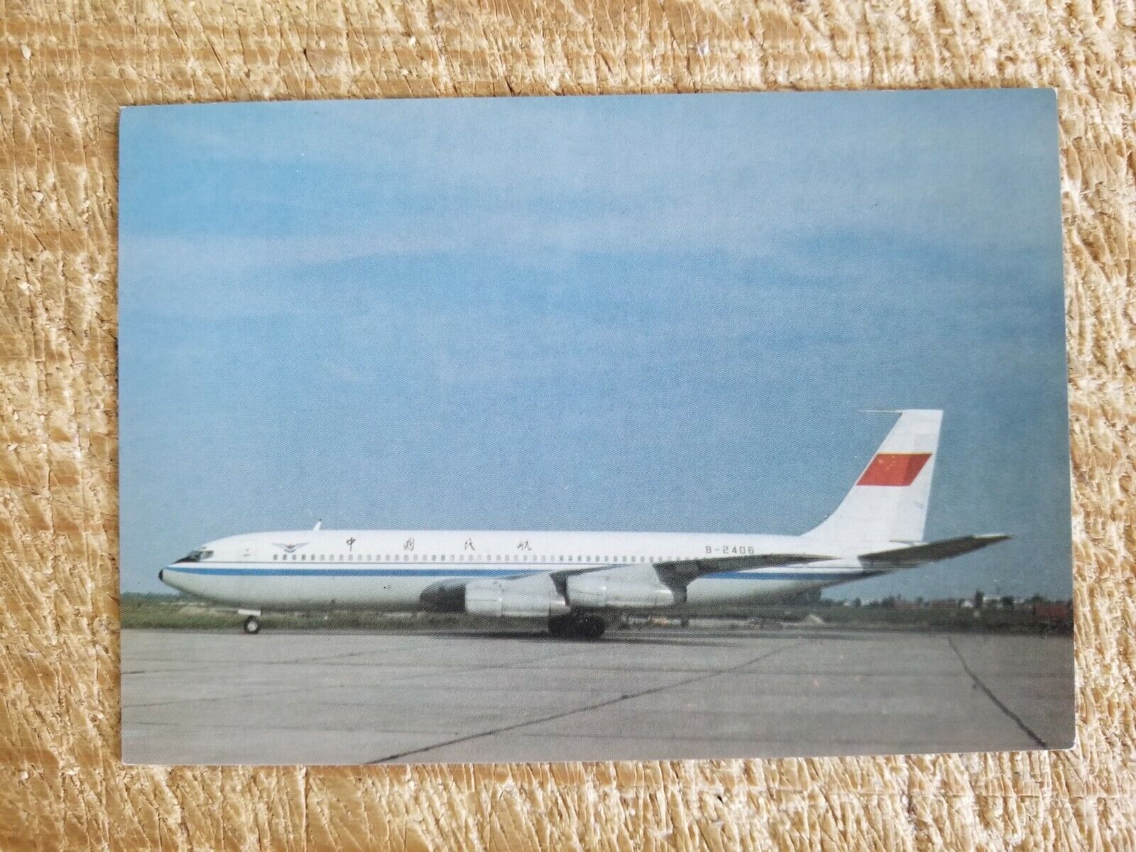 CAAC AIRLINES BOEING B707-3J6 B AT BRATISLAVA 1987.VTG AIRCRAFT POSTCARD*P52