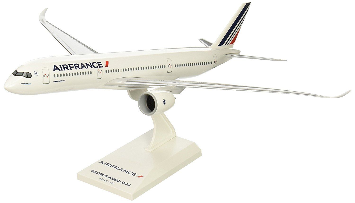 Skymarks SKR893 Air France Airbus A350-900 Desk Top Display Model 1/200 Airplane