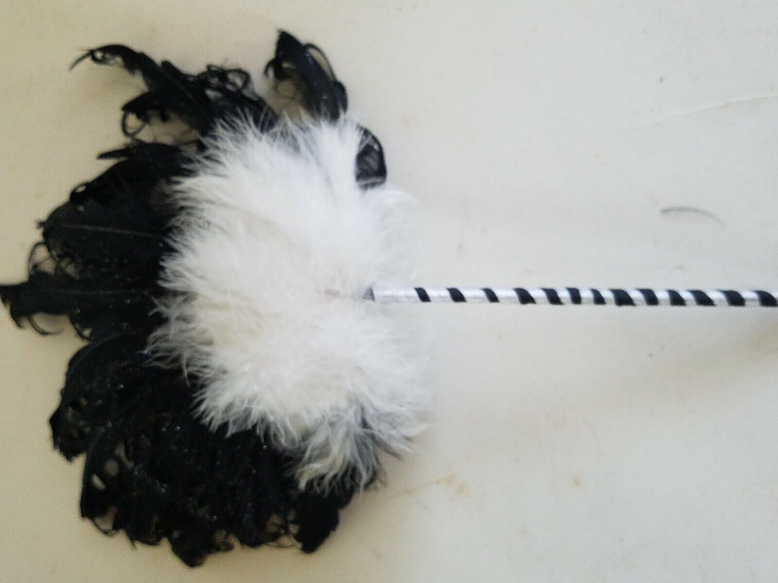 Black and White Feather Fan on Stick withcurles feathers