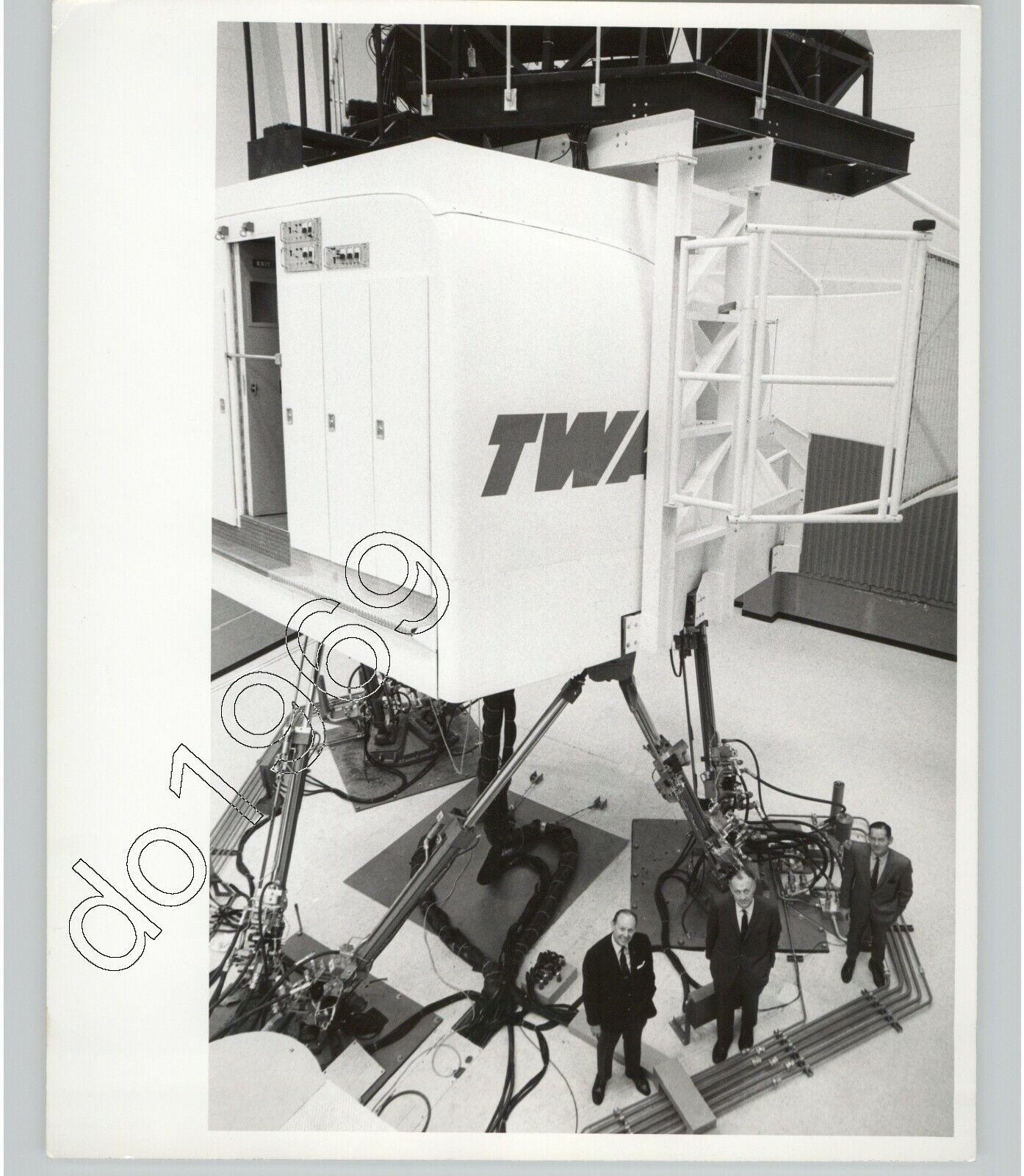 TWA BOEING 747 Flight Simulator Raised High Above Floor 1950s Press Photo