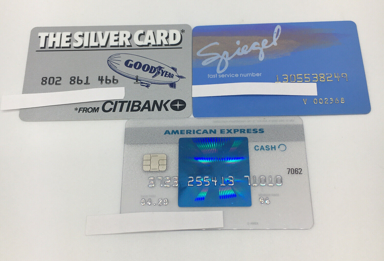3 Expired Credit Cards For Collectors - Mixed Lot (9188)
