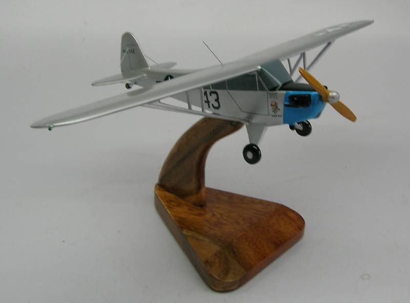 Piper L-4 Private Airplane Desktop Wood Model Regular 